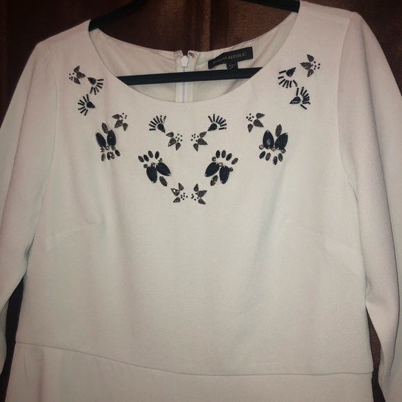 Banana Republic Embellished Dress Size 14P - Picture 6 of 12